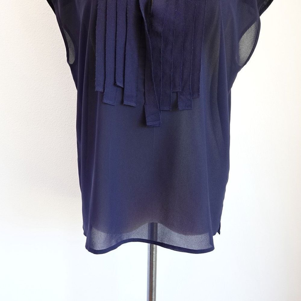 J. Crew Sheer Tank Top Navy Size 2 Neckline Detailing - Picture 7 of 10